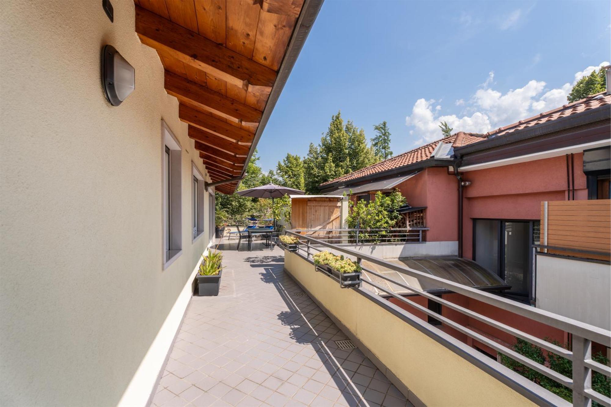 Be & Being - Katja Apartment Riva del Garda Exterior photo